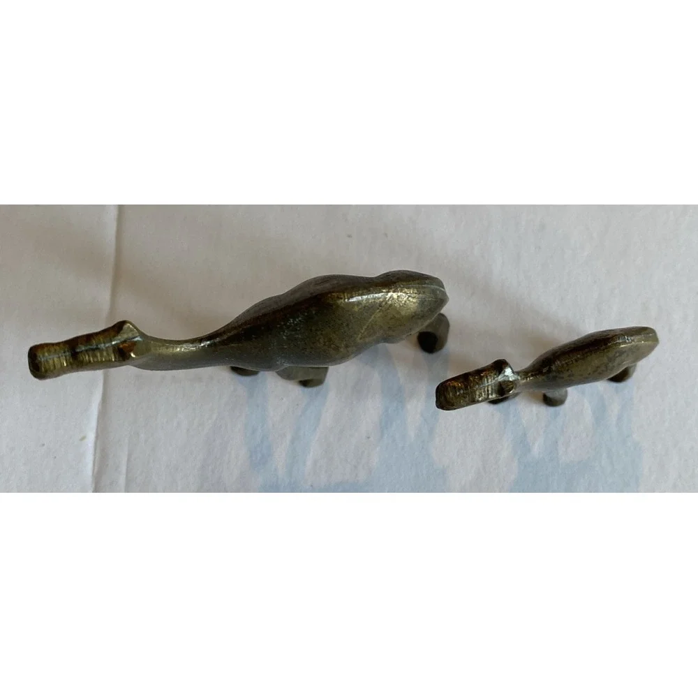 Vintage Miniature Solid Brass Camels collectable (Set of 2)